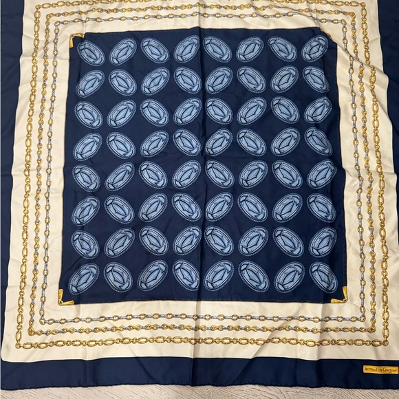 Cartier Blue & Gold Les Must De Cartier Chain Silk Scarf VINTAGE - Picture 9 of 9